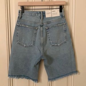 AgoldE 90s pinch waist short high rise straight wash latitude